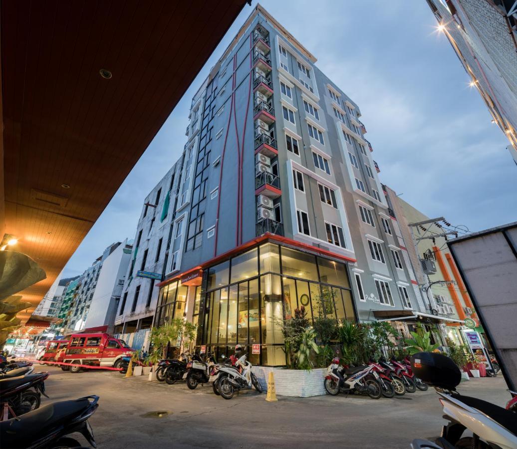Patong Buri Resort Phuket Exteriör bild